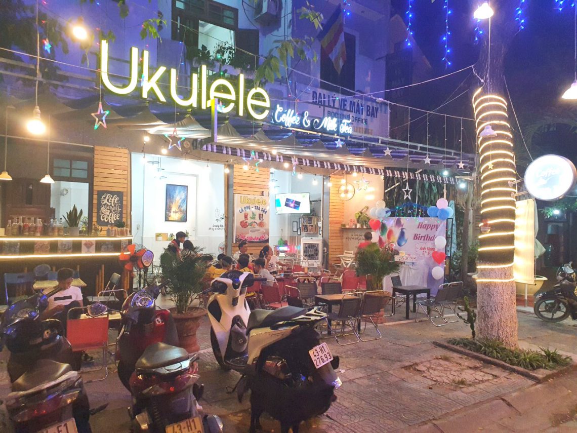 UKULELE COFFEE & MILKTEA