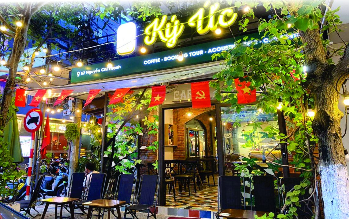 KÝ ỨC COFFEE AND TRAVEL