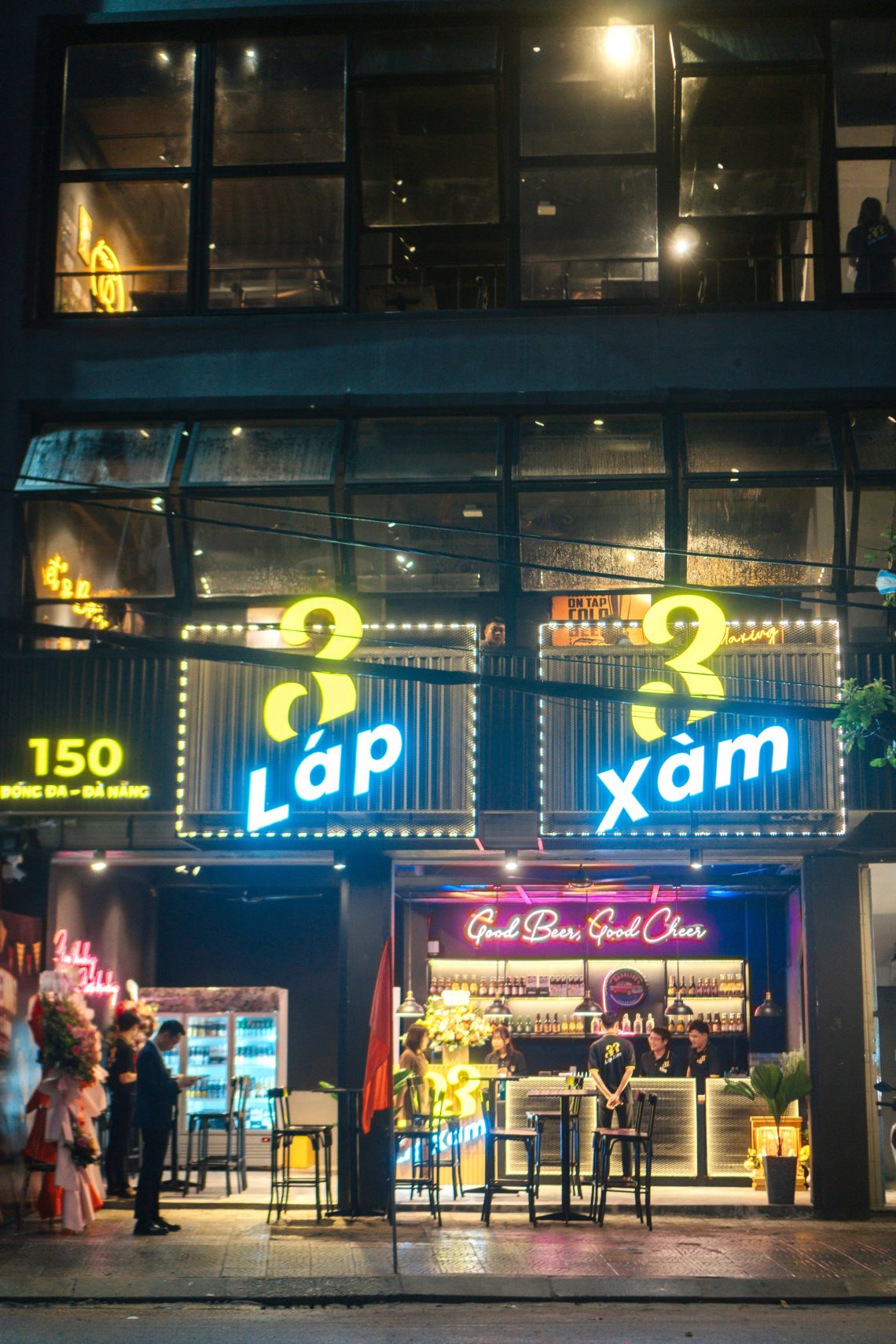 NHÀ HÀNG  3 LÁP 3 XÀM