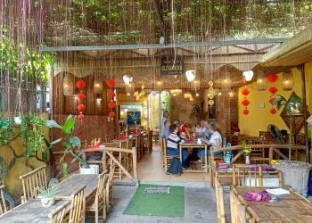 VƯỜN XƯA (OLD GARDEN) RESTAURANT