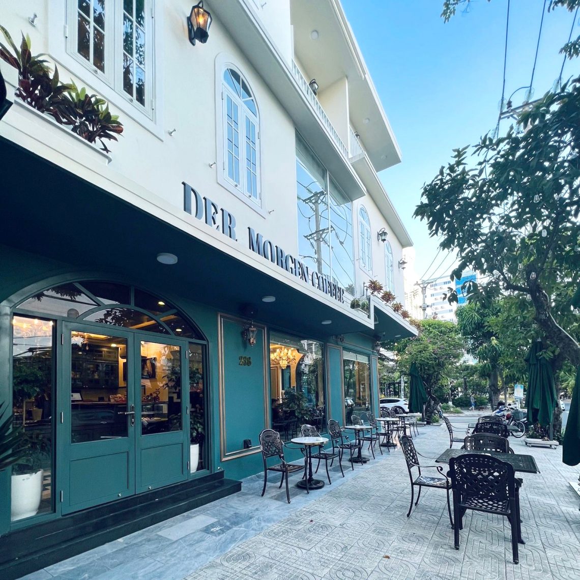 DER’MORGEN BEVERAGE & COFFEE SHOP