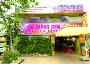 GIÓ MĂNG ĐEN – LẨU CÁ TẦM